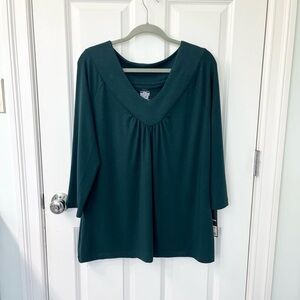 NWT Mossimo shirt green v neck